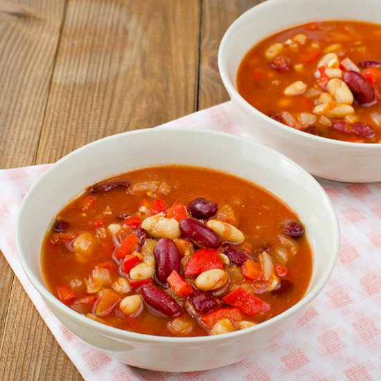 Soup with Beans - Recipe photo by Green Cookies