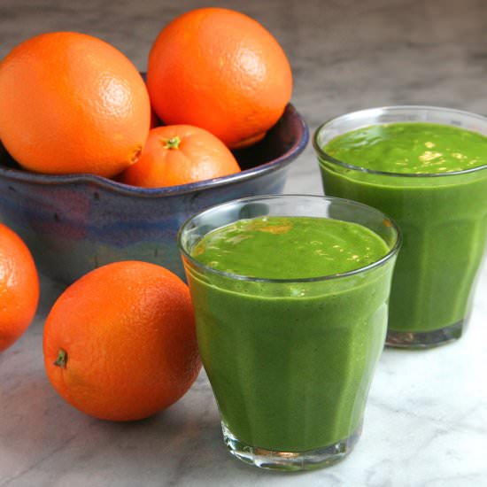 Green Smoothies! - Recipe photo by thebrookcook.wordpress.com