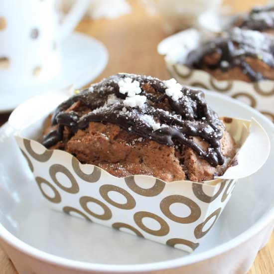 Small Chocolate Cakes - Recipe photo by gingerinthebasement