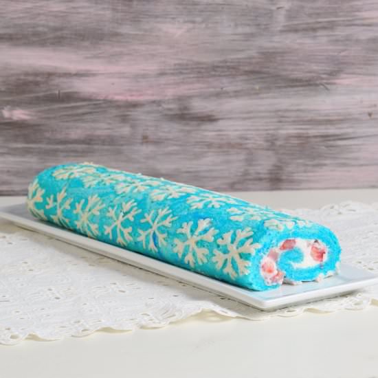 Snowflake Cake Roll - Recipe photo by Hanielas