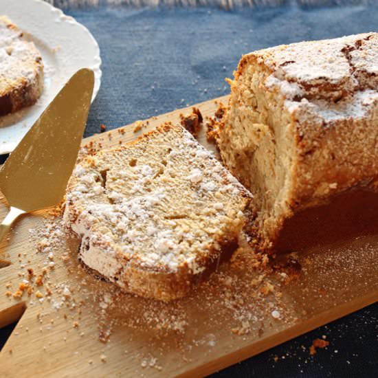 Almond Pound Cake - Recipe photo by pearlsonastring