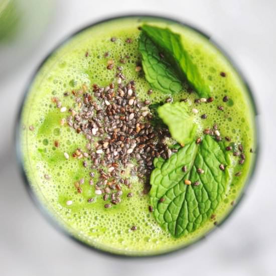Winter Detox- Green Power Smoothie - Recipe photo by erinschubert