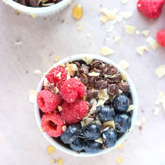 Creamy Berry and Chocolate Bowl - Recipe photo by littlebroken