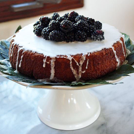 Bay Leaf-Scented Yogurt Cake - Recipe photo by adoring-kitchen
