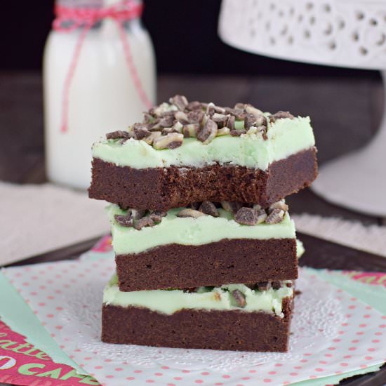 Chocolate Mint Sugar Cookie Bars - Recipe photo by BruCrewLife