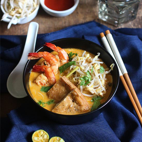 Prawn Laksa - Recipe photo by peachkins