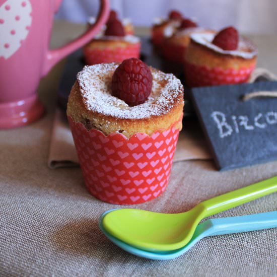 Raspberry and White Chocolate Cake - Recipe photo by Natalia_cocina