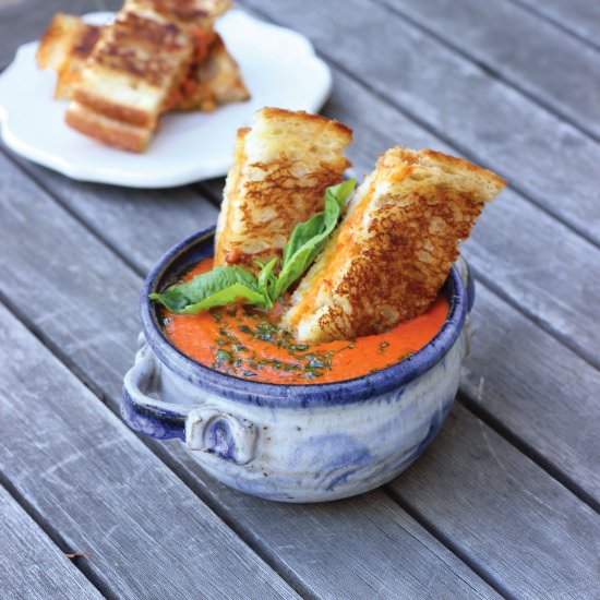 Vegan Grilled Cheese - Recipe photo by TreeseLoveHappiness