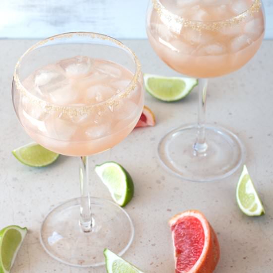Grapefruit Margarita - Recipe photo by cakenknife