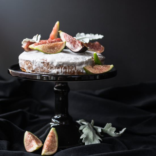Coconut & Fig Olive Oil Cake - Recipe photo by msihua