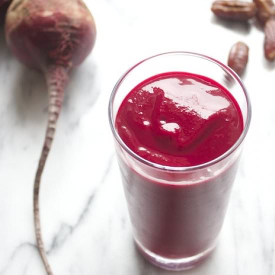 Dairy-Free Beet Smoothie - Recipe photo by thealmondeater
