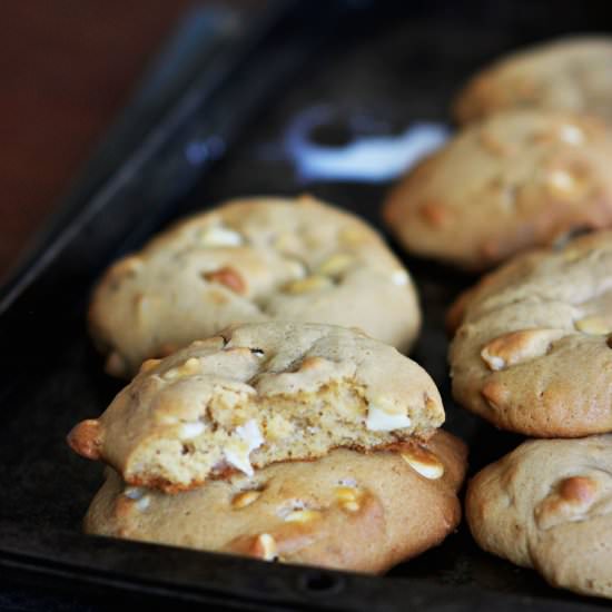 White Chocolate Chip Cookies - Recipe photo by TheFreeSpirited