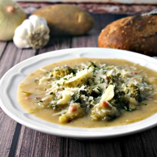 Italian Potato Broccoli Soup - Recipe photo by lifeloveandgoodfood