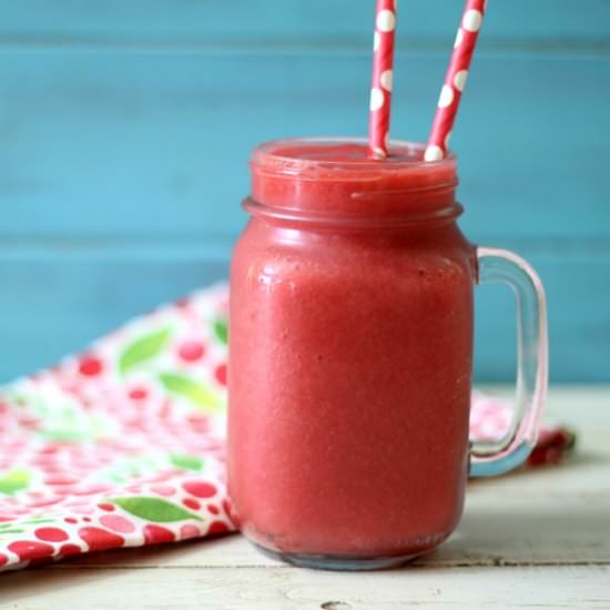 Strawberry Coconut Water Smoothie - Recipe photo by peanutbutterandpeppers