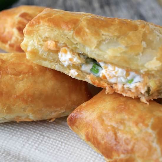 Jalapeno Pillow Puffs - Recipe photo by Everyday Dishes