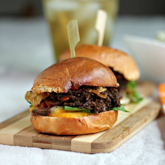 Beer Braised Short Rib Sliders - Recipe photo by mrsregueiro