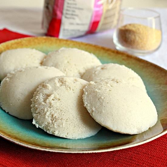 Millet Idlis ( Steamed Cakes ) - Recipe photo by Aromatic Cooking