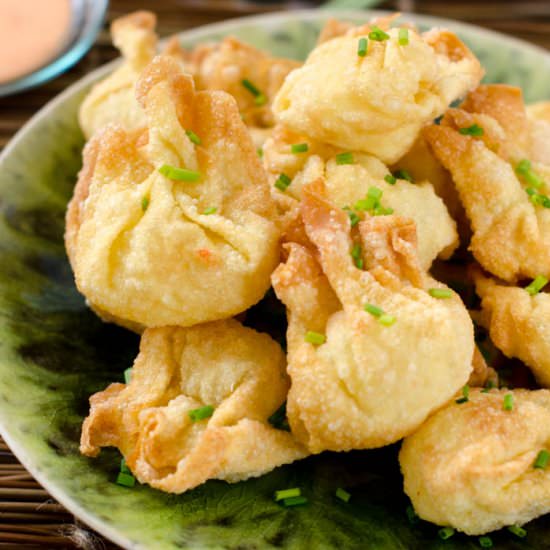Easy Crab Rangoons - Recipe photo by Miss Vinagre