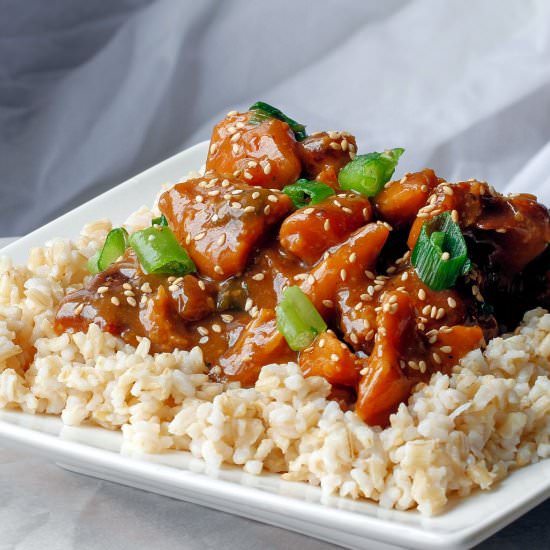 Crock Pot Honey Sesame Chicken - Recipe photo by TheKitchenWhisperer