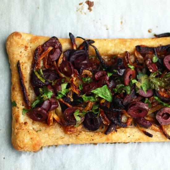 Pissaladière - Recipe photo by Recipe Fiction