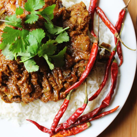 Spicy Chicken Vindaloo - Recipe photo by Rhubarbarians