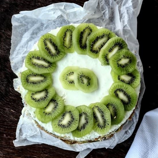 Green Kiwi Layer Cake - Recipe photo by bayaderka