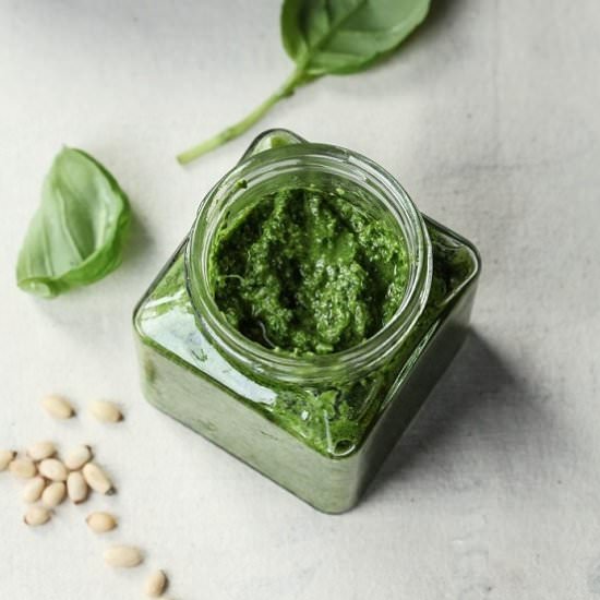 Kale and Basil Pesto - Recipe photo by bayaderka
