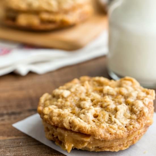 Oatmeal Cookies with Peanut Butter - Recipe photo by ihearteating