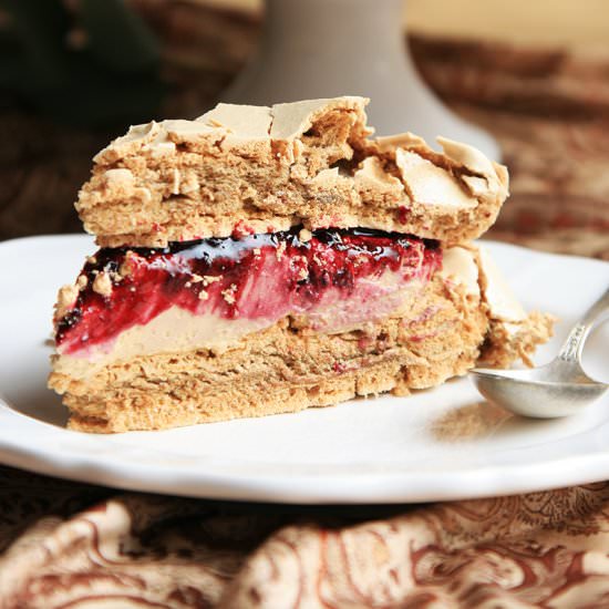 Coffee Pavlova - Recipe photo by cherryncinnamon