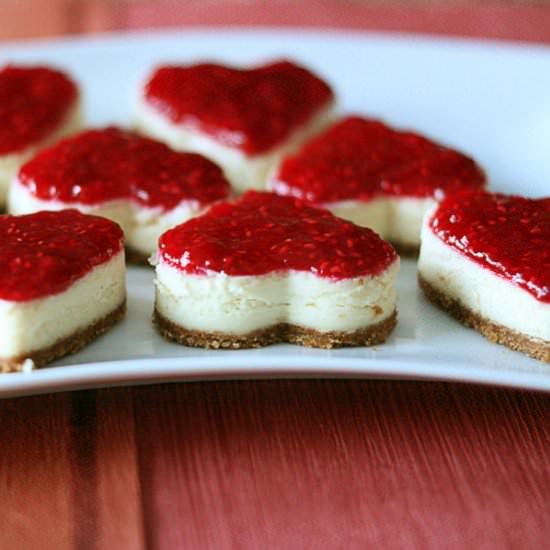 Raspberry Cheesecake Bars - Recipe photo by 30 Pounds of Apples