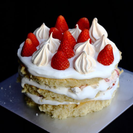 Eton Mess Cake - Recipe photo by littleaccidentsinthekitchen