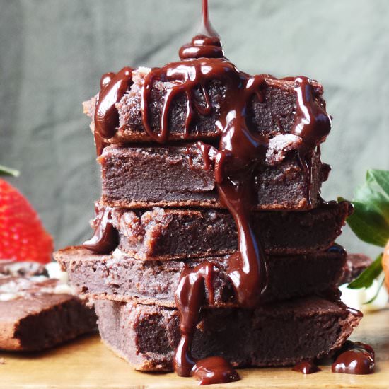 Black Bean Brownies - Recipe photo by vodkaandbiscuits