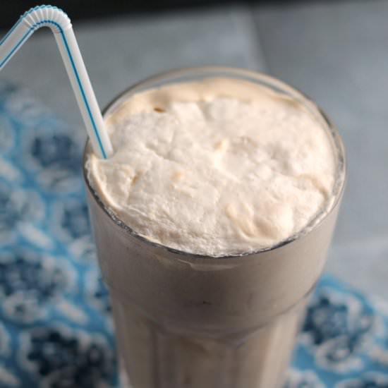 Kahlua Vanilla Cream Soda - Recipe photo by frugalfoodiemama