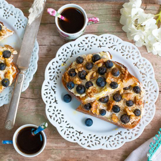 Blueberry Walnut Toast - Recipe photo by beckysuebakes