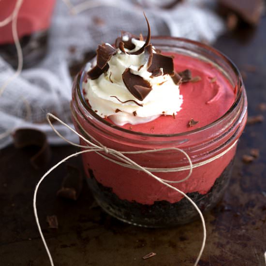 Red Velvet Cheesecake - Recipe photo by chelseasmessyapron