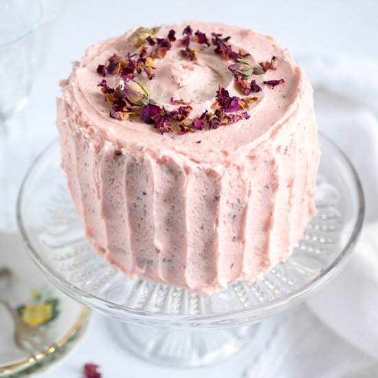 Rose and Lemon Layer Cake - Recipe photo by supergoldenbakes