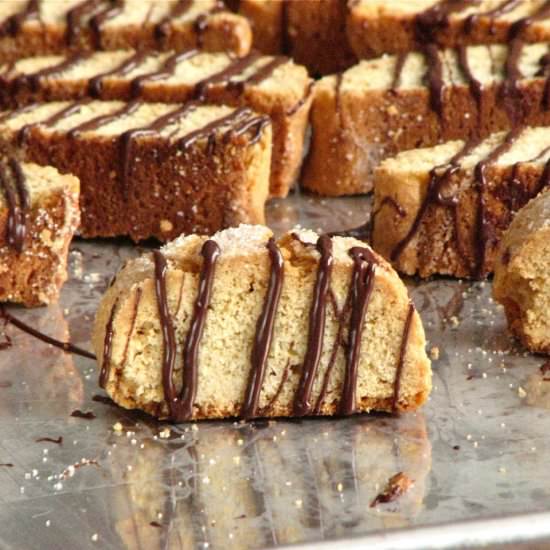 Simple Vanilla Biscotti - Recipe photo by jbaat