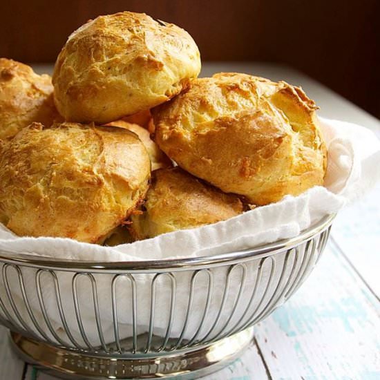 Easy Gruyere & Black Pepper Gougere - Recipe photo by PinchandSwirl