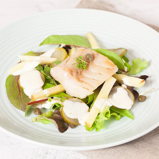Cod and apple salad - Recipe photo by ohmydish
