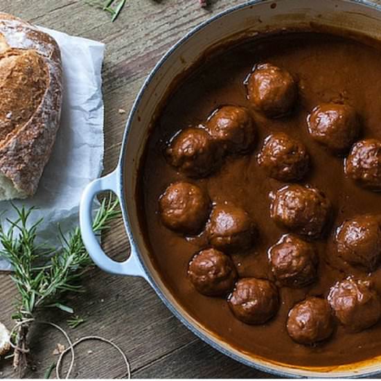 Oxtail beef meatballs - Recipe photo by Loleta