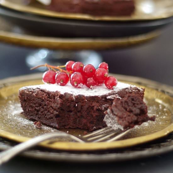 Fudgiest Chocolate Beet Brownies - Recipe photo by Audrey @ Unconventional Baker