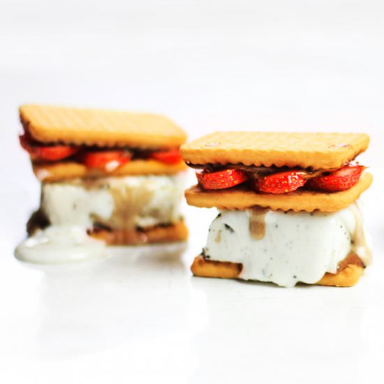 Valentines Day Gourmet Club S'mores - Recipe photo by iamchef