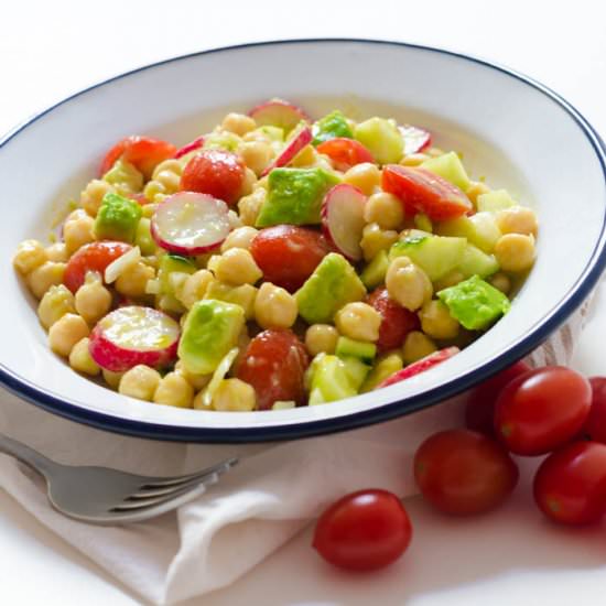 Healthy chickpea salad - Recipe photo by Miss Vinagre