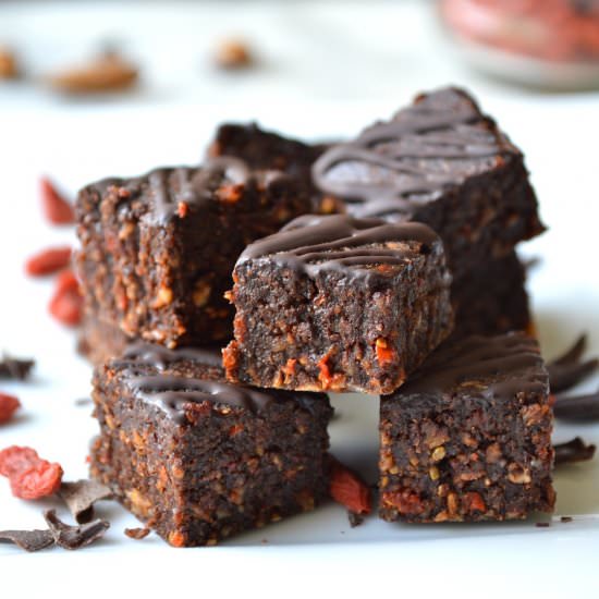 Raw Goji Brownie Bites - Recipe photo by Nyoutritious
