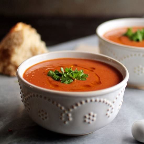 Vegan Roasted Red Pepper Soup - Recipe photo by lifeasastrawberry
