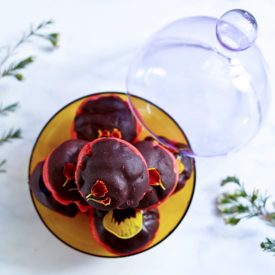 Rose Custard Red Velvet Eclairs - Recipe photo by dinexdesign