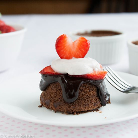 Chocolate Cakes w Strawberry Cream - Recipe photo by SavoryNature