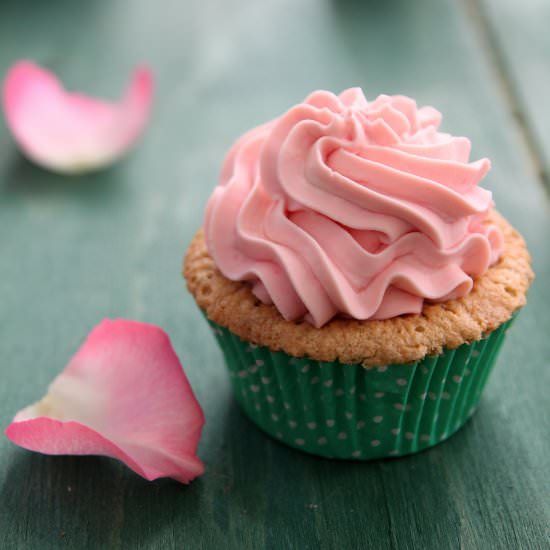 Rosewater Pistachio Cupcakes - Recipe photo by openbook