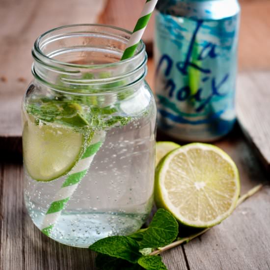 Minty Sparkly Water - Recipe photo by foodsofourlives