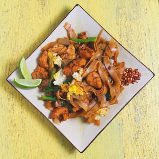 Pad See Ew - Recipe photo by Sprinkles and Sauce